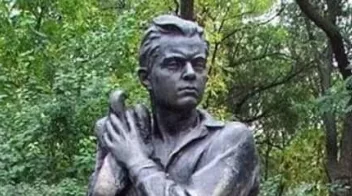 "DAR LA VIDA POR LAS PALOMAS"